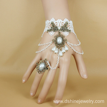 Vogue Retro Alloy Gemstone Italian Lace Bracelet With Ring
